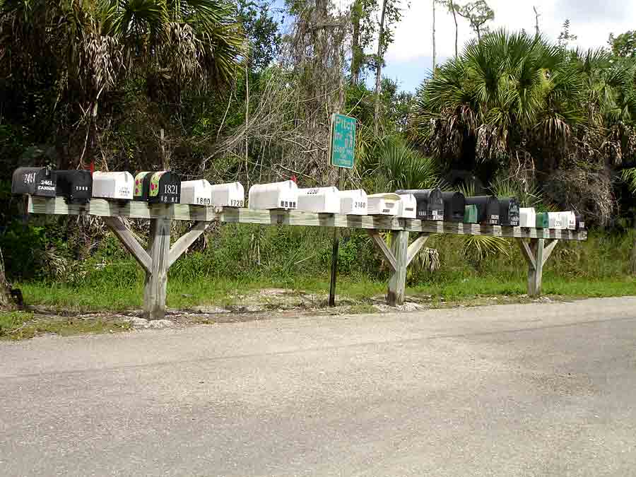 GOLDEN GATE ESTATES NA31 Mailboxes